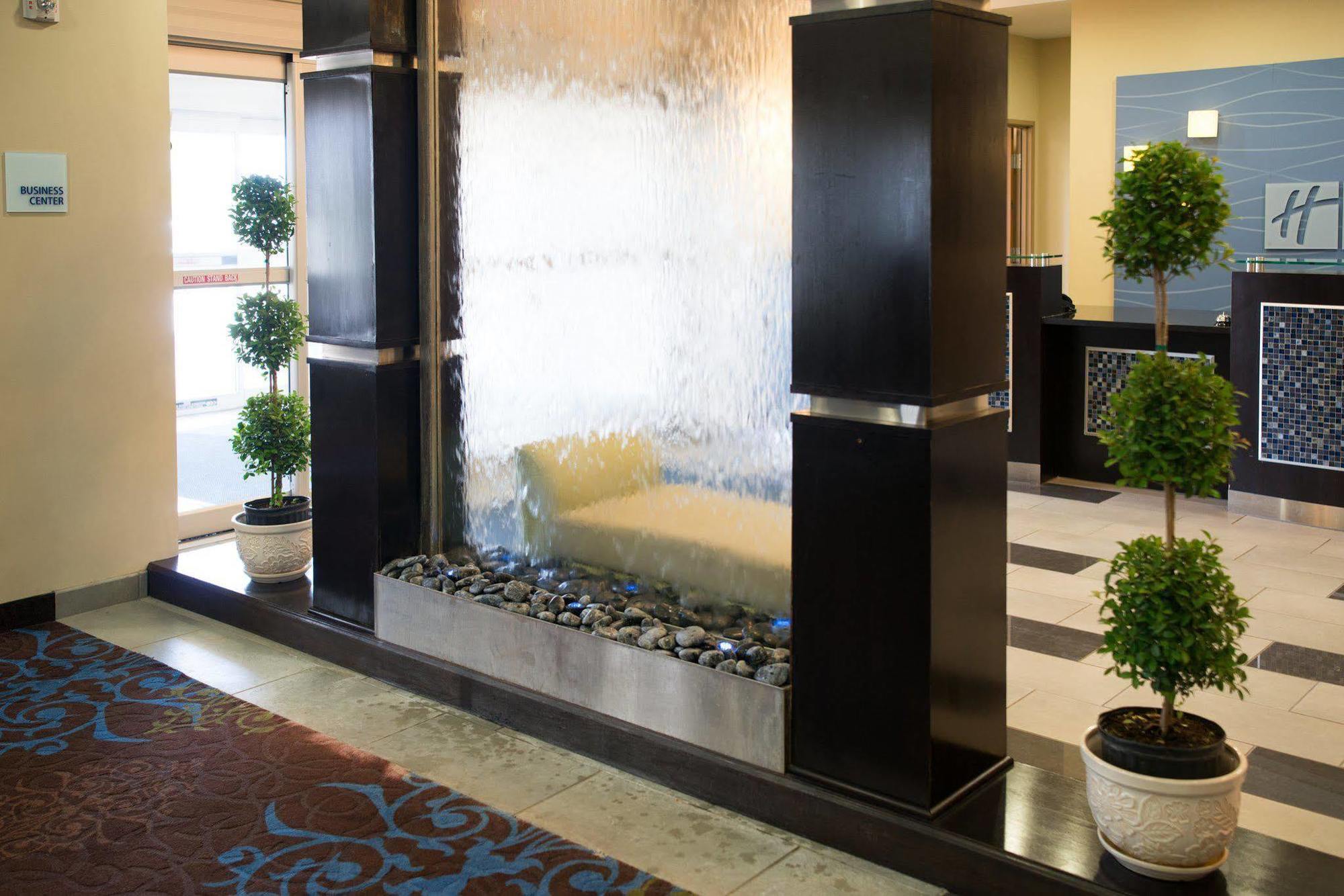 Holiday Inn Express - Albert Lea By Ihg Kültér fotó